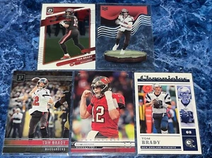 NFL Lot 5 Tom Brady Football Patriots Buccaneers Magnitude Photogenic Optic π₯π₯ - Picture 1 of 6