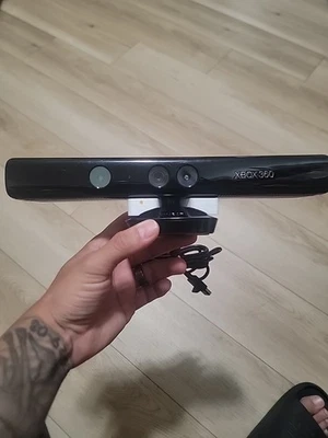 Genuine OEM Microsoft Xbox 360 Kinect Camera Sensor 1414 Free Shipping bar - Image 1 of 3