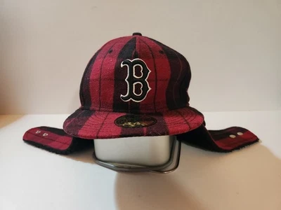 Зимняя шапка с мехом размер 7 3/8 Boston Red Sox для собак в красной клетке 59FIF - Изображение 1 из 4