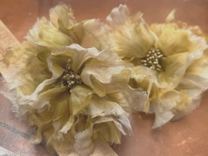 vtg millinery 1960s flower 5" yellow moss hand rolled organza 1pc made in USA - Picture 1 of 3