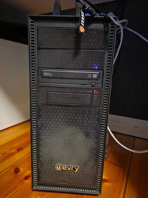 Gaming PC GTX 1080/ i7 7700k / 16 Gb 2133 MHZ / Samsung 860 EVO 1 TB SSD - Image 1 of 4