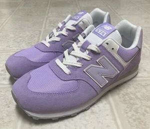 New Balance 574 Lilac glo with bright lavender Size US Big Kids Size 7 - Picture 1 of 12