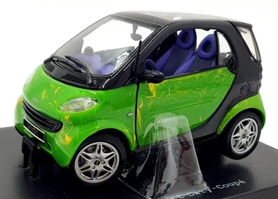Kyosho 1/18 Scale Diecast 0007162 - Smart City-Coupe - Aqua Green  - Image 1 of 4