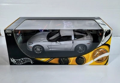 Hot Wheels 1:18 Silver Chevrolet Corvette C6 Diecast Metal Collection New In Box - Image 1 of 4