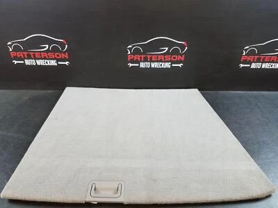 Alfombra Subaru Forester 2003 montada en el suelo cubierta de carga gris código de ajuste C10 Foto 1 de 4