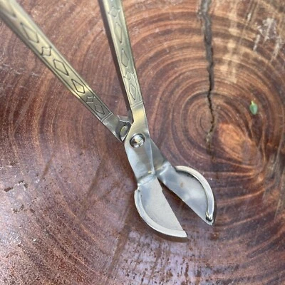 YANKEE CANDLE Wick Cutter Trimmer Ornate Metal Pewter Scissors Clippers - Image 1 of 4