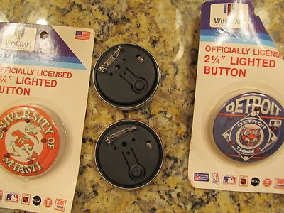 NCAA DUKE UNIVERSITY LIGHTED BUTTON 2 1/4" WINCRAFT - MADE IN USA - VINTAGE - Image 1 of 4