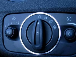 Anello cromato D Ford Mondeo BA7 per interruttore luce - acciaio inox lucido - Foto 1 di 3