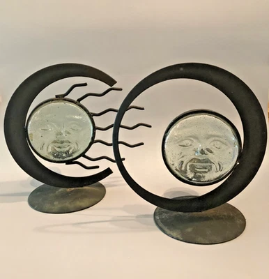 Candelabros votivos rostros sol y luna celestiales de metal/vidrio moldeado de colección, 8,5"  Foto 1 de 4