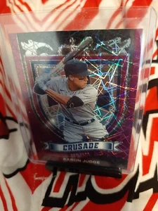 2021 Panini Prizm Aaron Judge Chronicles Crusade Ruby Wave #13 New York Yankees  - Foto 1 di 4