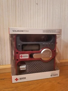 Eton American Red Cross FR360R Solarlink Self-Powered Digital AM/FM/NOAA Radio - Afbeelding 1 van 7