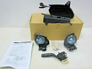 2004 - 2008 MAZDA RX8 RX-8 OEM FRONT BLUE COLOR FOG LIGHT SET FE03-V7-220 #1A-1 - Picture 1 of 4