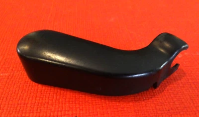 TOYOTA 4RUNNER 1996-2002 BRAZO LIMPIAPARABRISAS TRASERO TAPA PERNO FABRICANTE DE EQUIPOS ORIGINALES USADO Foto 1 de 3