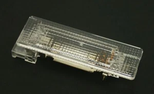 Lámpara de luz maletero hatch VW Jetta Rabbit Golf MK5 MK6 Passat B6 - 7L6 947 101 A - Imagen 1 de 2