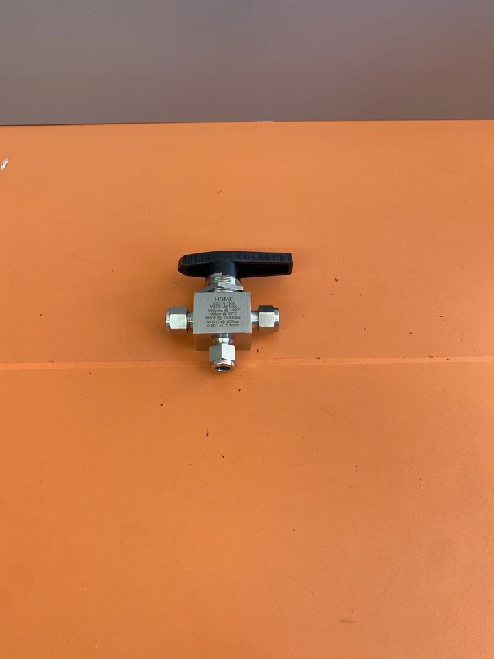 HSME VB23C-A6T-SS 3-Way Ball Valve 1500PSIG 3/8” 316SS  - Image 1 of 4