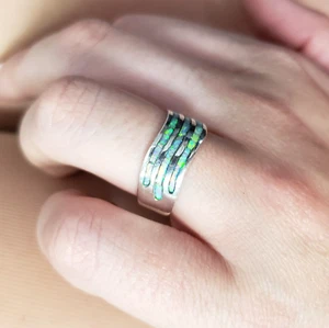 NW Signed Sterling Silver Opal Inlay Wavy Band Size 8 Ring Womens Southwestern - Picture 1 of 14