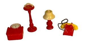 Vintage Renwal Puppenhaus Aschenbecher Tischlampe Telefonwaage rot weiß gelb Posten - Bild 1 von 5