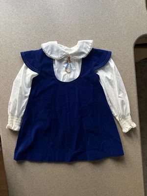 Juego de 2 vestidos vintage de terciopelo bordado Peter Rabbit talla 6 Foto 1 de 4