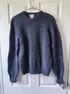 L.L. Bean Men's Small Lambs Wool Navy Crew Neck Sweater - Picture 1 of 4