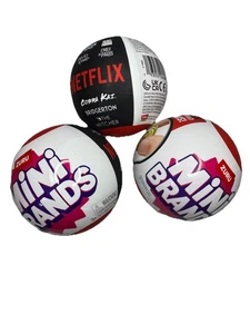 Zuru Mini Marken Netflix 3 Kapseln Überraschung Spielzeug mit Sammlerstück - Bild 1 von 1