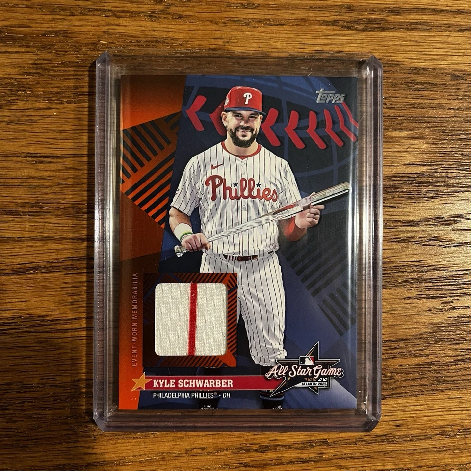 Коллекционные бейсбольные карточки 2025 Topps Update - Kyle Schwarber - All-Star Stitches Relic оранжевые /25 - Phillies - Изображение 1 из 3