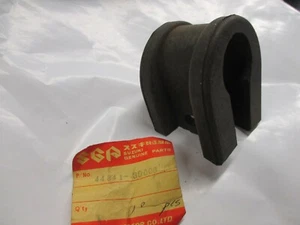 SUZUKI NOS OEM NCENTER FUEL TANK CUSHION TS250 TS400 44541-30000 - Bild 1 von 2