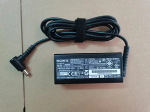 For Sony 19.5V Vaio SVF152C29M SVF142C29M Original 45W VGP-AC19V67 VGP-AC19V75 - Picture 1 of 4