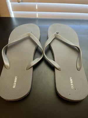 Men's Old Navy Flip Flops Size 12-13 Grey - Image 1 of 4