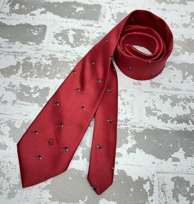 Corbata Christian Dior Para Hombre Roja Mezcla Seda Tela Italiana Hecha en EE. UU. Micro Impresión Foto 1 de 4