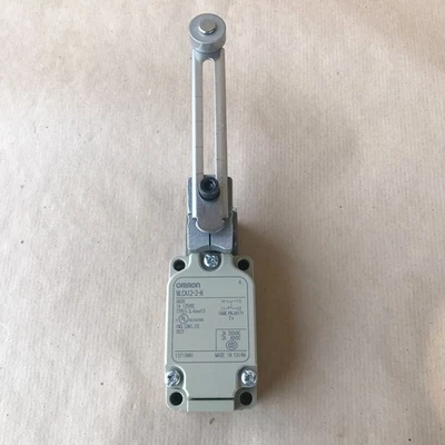 OMRON WLCA12-2-N LIMIT SWITCH WLCA122N - image 1 of 4