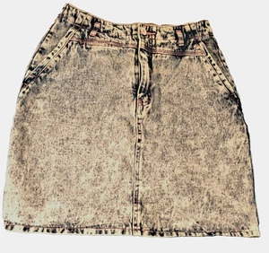 Vintage 80s Stonewash Denim Skirt Pink Trim High Waist 5 pocket short jean S - Picture 1 of 8