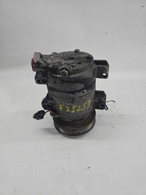 Compresor de aire acondicionado usado se adapta a: Nissan Rogue Grade C 2011 Foto 1 de 4