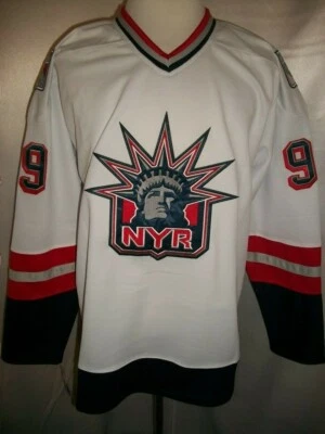 Camiseta Wayne Gretzky New York Rangers Blanca 1998-1999 Estatua de la Libertad CCM NHL Foto 1 de 2