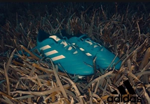 blue and white soccer cleats size 4.5 adidas pre-owned cheap. - Picture 1 of 3