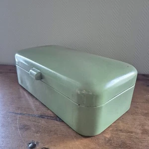 Enamel BREAD BOX DUTCH Enamelware BreadBox Large Green Boite a pain emaillee  - Picture 1 of 8
