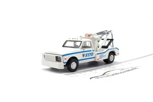 Chevrolet C 30 Abschleppwagen - NYPD - 1:87 - Brekina (19668) - Picture 1 of 2