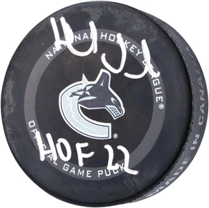 Henrik Sedin Vancouver Canucks Signed Official Game Puck w/"HOF 22" Insc - Picture 1 of 3
