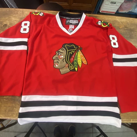 Reebok Chicago Blackhawks Patrick Kane #88 Jersey (Size 48) Cover