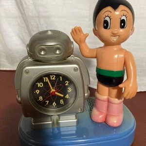 Atom Robot Reloj Despertador Vintage Plástico 8 pulgadas Plata Rosa Negro Verde Usado AAB - Imagen 1 de 3
