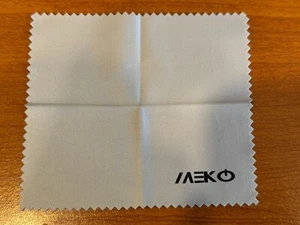 Microfiber cleaning cloth - screens, glasses, jewelry - light gray 4"x4.5" - NEW - Picture 1 of 1