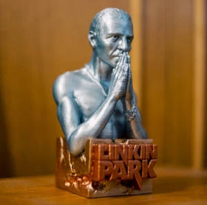 Chester Bennington bust Linkin Park statuette - Picture 1 of 7