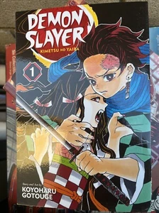 demon slayer Manga Vol.1-5 - Picture 1 of 5