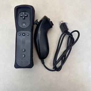 Nintendo Wii Controller Motion Plus Black & Nunchuck OEM Japan - Picture 1 of 13
