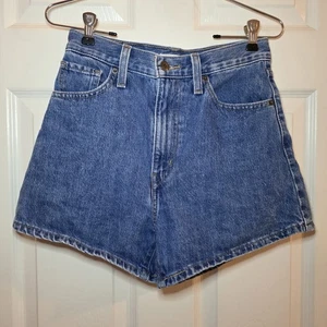 Levi’s High-Waisted Mom Shorts Gr. 26 - Bild 1 von 8
