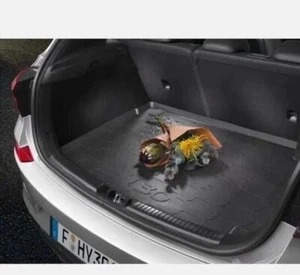 Genuine Hyundai i30 5dr Trunk / Boot Liner G4122ADE10 - Picture 1 of 1
