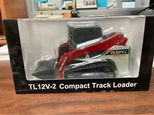 Takeuchi Diecast 1/35th Scale TL12V-2 Rubber Track Skid Steer loader - Picture 1 of 4