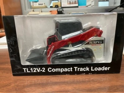 Takeuchi Diecast 1/24th Scale TL12V-2 Rubber Track Skid Steer loader - Image 1 of 3