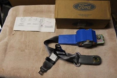 FORD AEROSTAR LH 1996 1997 TERCERA FILA CINTURÓN DE SEGURIDAD TRASERO RETRACTOR Y LENGÜETA NUEVO DE STOCK Foto 1 de 4