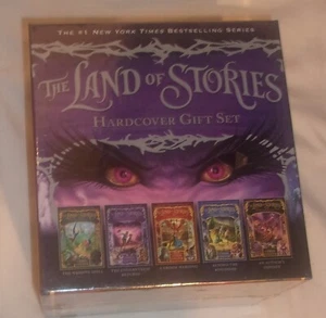 THE LAND OF STORIES HARDCOVER GIFT SET NEW SEALED BOOKS BOX SET BY CHRIS COLFER - Picture 1 of 4