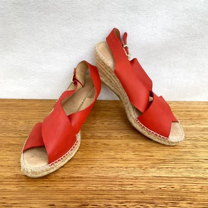 ☘️ Womens Blue Illusion Leather Espadrilles Wedge Heels Sandals Red Size 38 7 - Picture 1 of 9